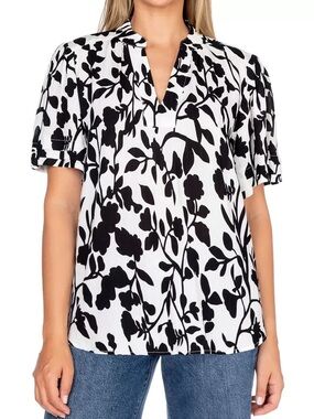 Well Worn - Women's Blouse